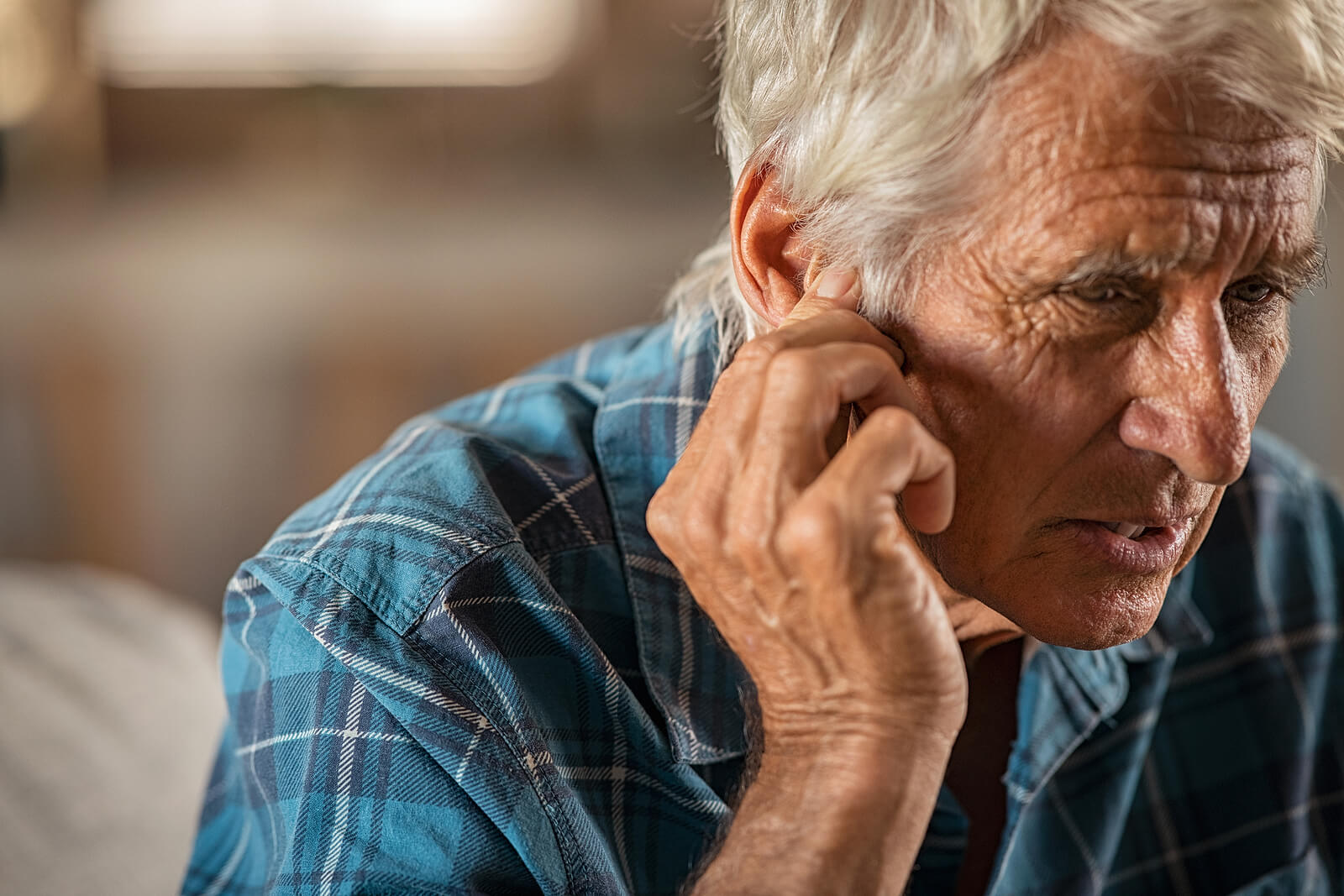 New Study: Hearing Aids Can Reduce Risk of Dementia by Half